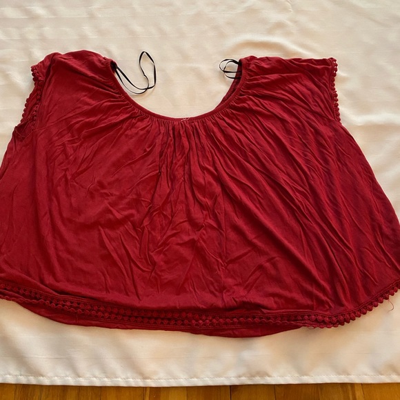 2/$10. Streetwear Society Red Blouse, Size large - Picture 2 of 3